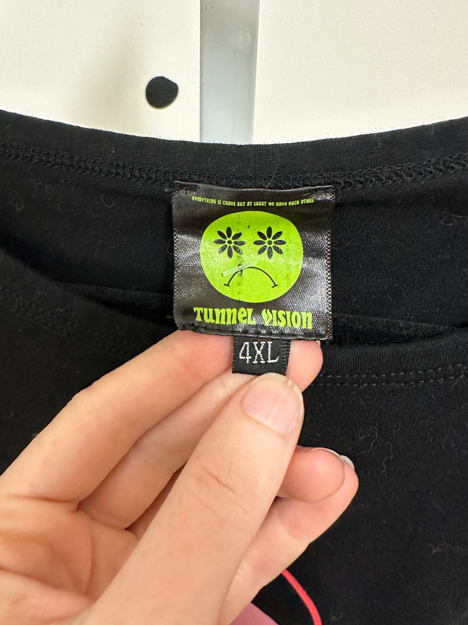 Tunnel Vision- 4X- Cropped Tee