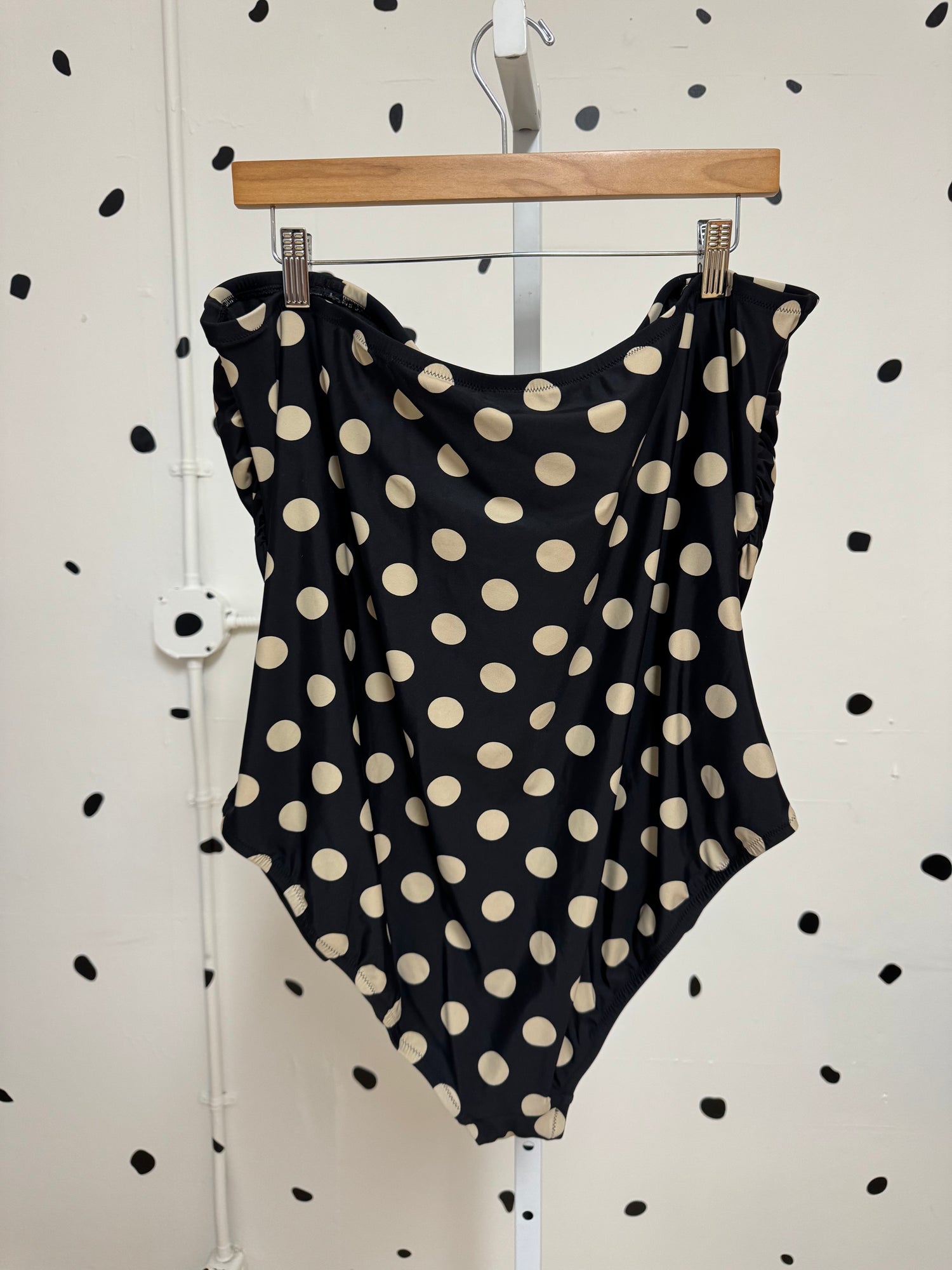 J. Crew- size 24- Strapless Swimsuit