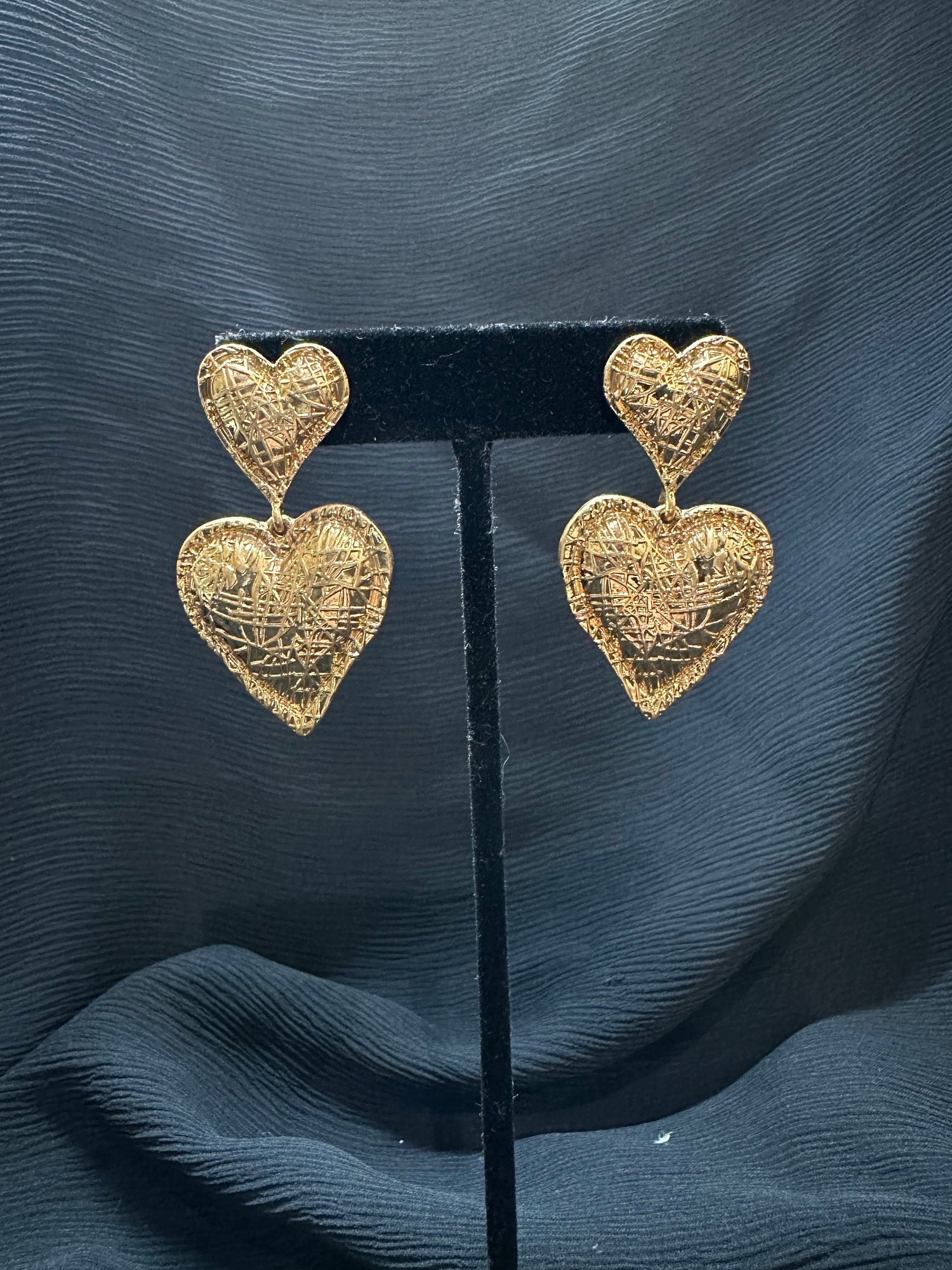 Gold Scribble Hearts