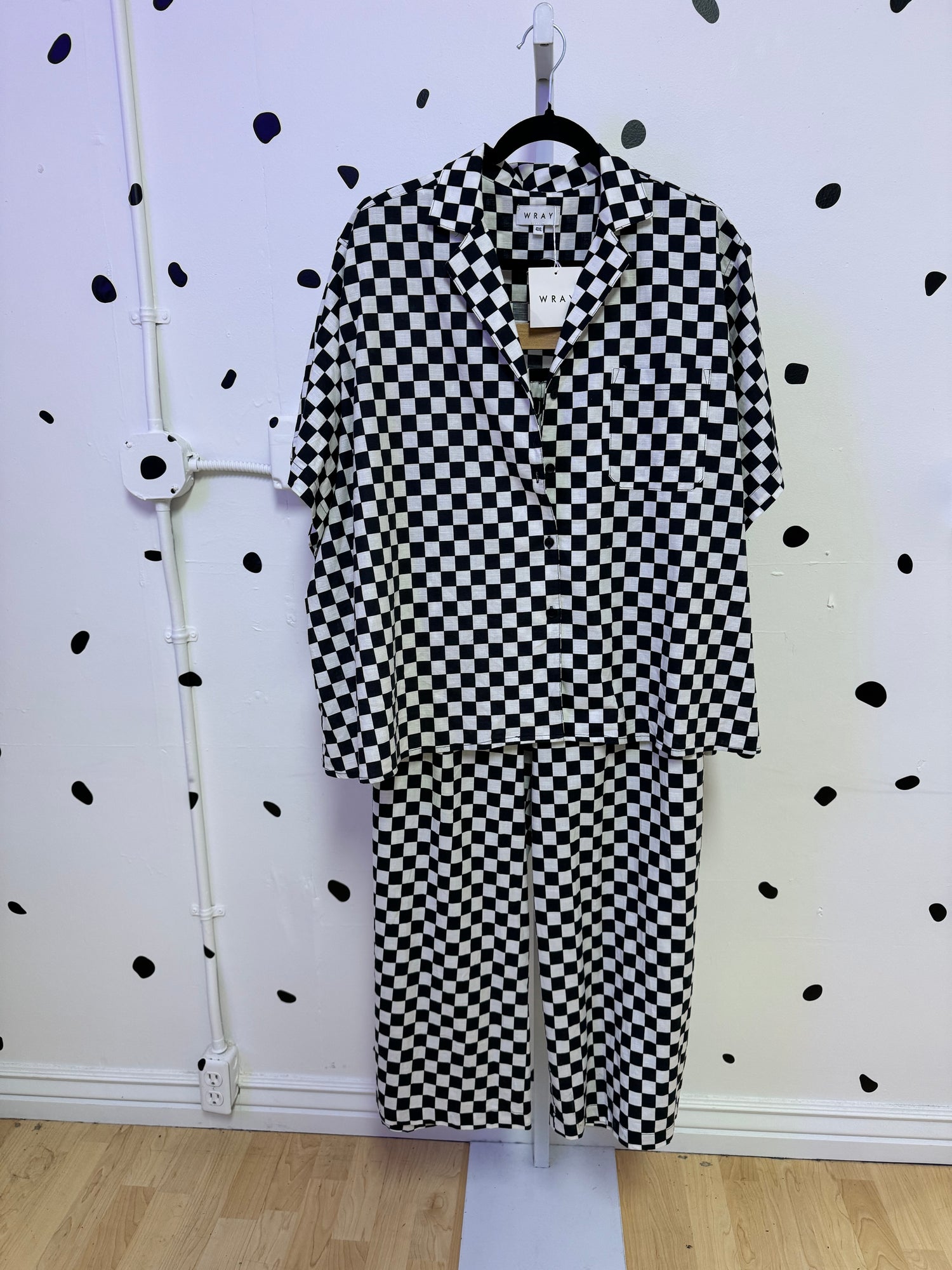 WRAY- 4X Checkered Set NWT