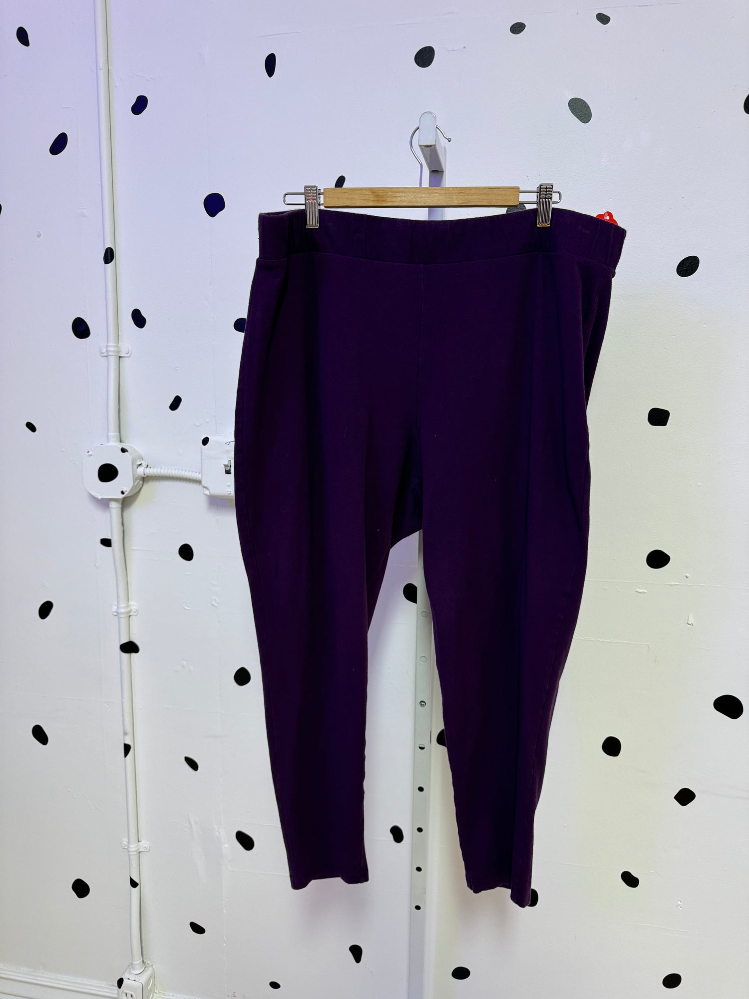 Torrid- size 4- Purple Leggings