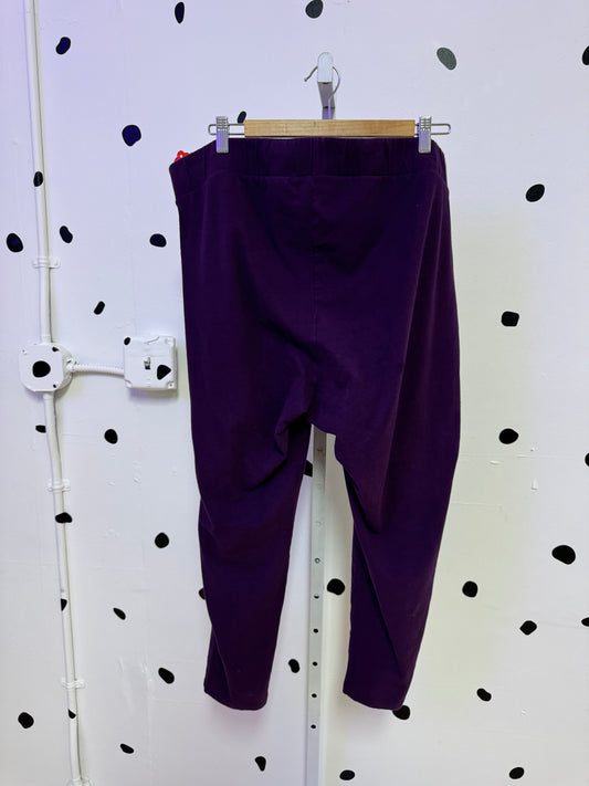 Torrid- size 4- Purple Leggings